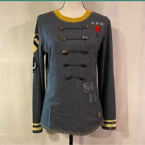 Double D Ranch Long Sleeve • small • Loaded with Details •Yellowstone inspired